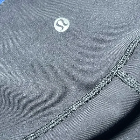 Lululemon Wunder Under High Rise 25” Full On Luxtreme Black Leggings Size 8 - Picture 12 of 15